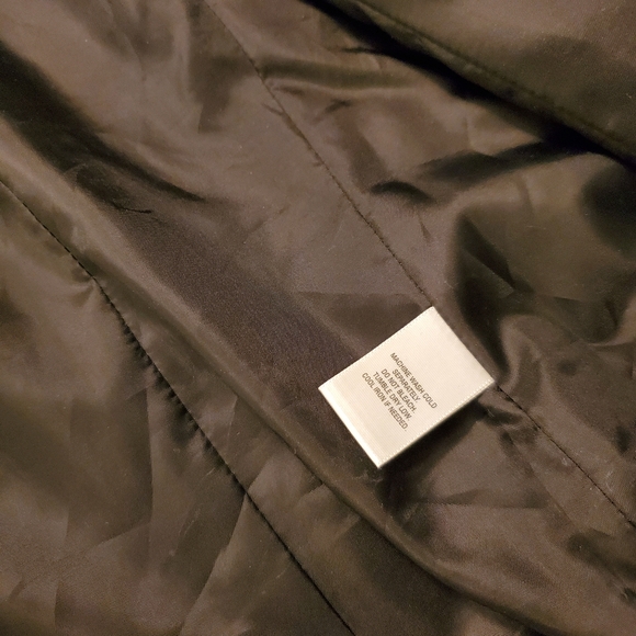 Covington black with pink and white stripes, size 12 - Picture 4 of 5